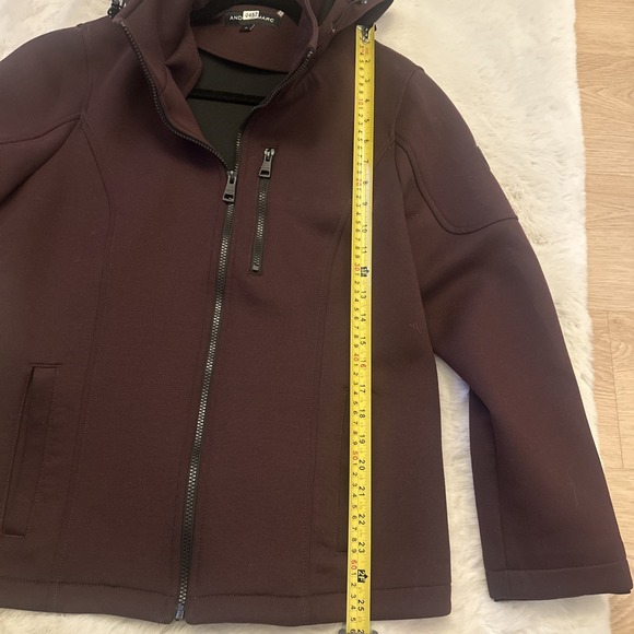 ANDREW MARC Womens M Jacket Detach Hood Full‎ Zip Burgundy Soft Shell Coat XL - Picture 9 of 9